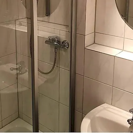 Szálloda Haus Schoenewald 3*