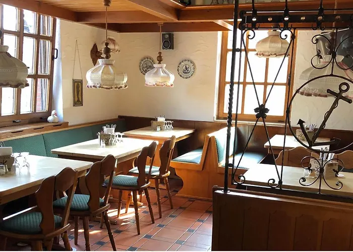 Haus Schoenewald Hotel 3*