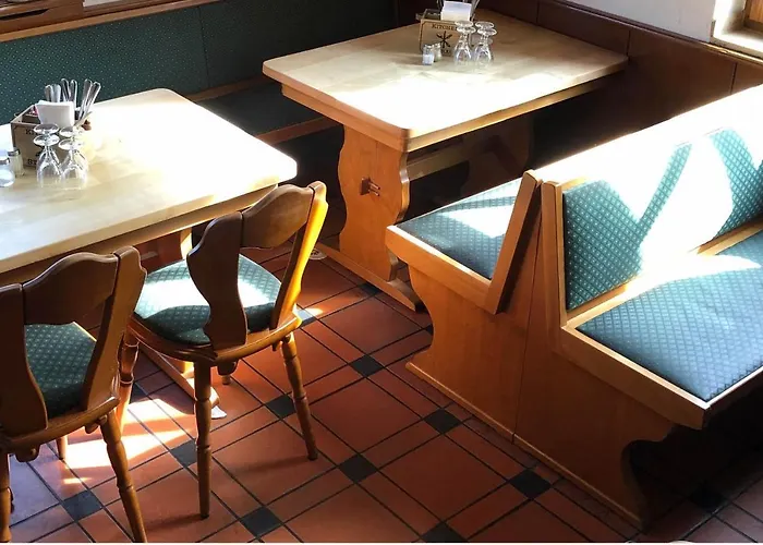 Haus Schönewald 3* Dormagen